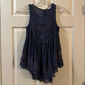 Altar’d State blue tank top (xs).